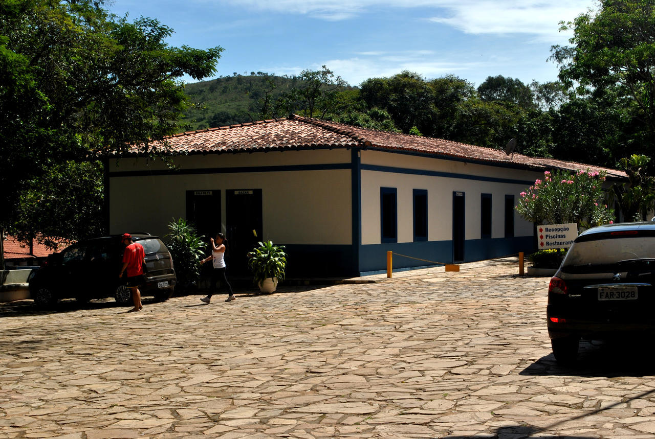 Hotel Termopolis Sao Sebastiao do Paraiso Exterior photo